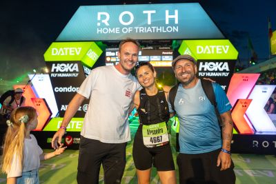 Athletes celebrate the 2026 DATEV Challenge Roth at the stadium
