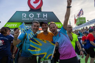 Athletes celebrate the 2026 DATEV Challenge Roth at the stadium