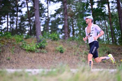 Athletes on the running course at the 2026 DATEV Challenge Roth