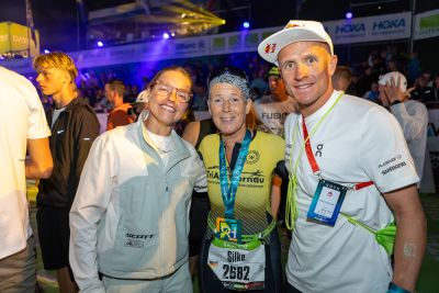 Athletes celebrate the 2026 DATEV Challenge Roth at the stadium