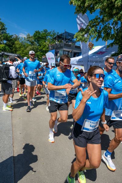 HOKA Shakeout Run