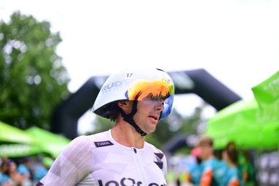 Transition Area 2 at the DATEV Challenge Roth with triathletes