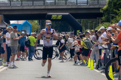 Athletes on the running course at the 2026 DATEV Challenge Roth