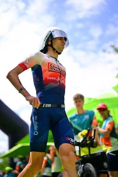 Transition Area 2 at the DATEV Challenge Roth with triathletes