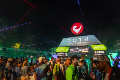 Athletes celebrate the 2026 DATEV Challenge Roth at the stadium