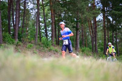 Athletes on the running course at the 2026 DATEV Challenge Roth
